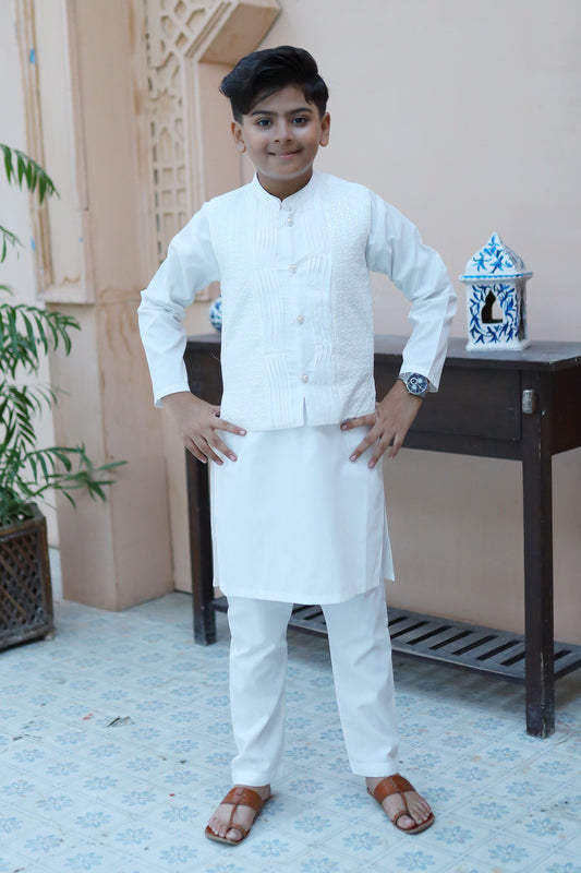 White Waistcoat Suit AHW 010